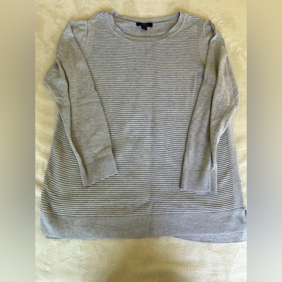 Dalia Sweaters - Gray Ribbed Sweater